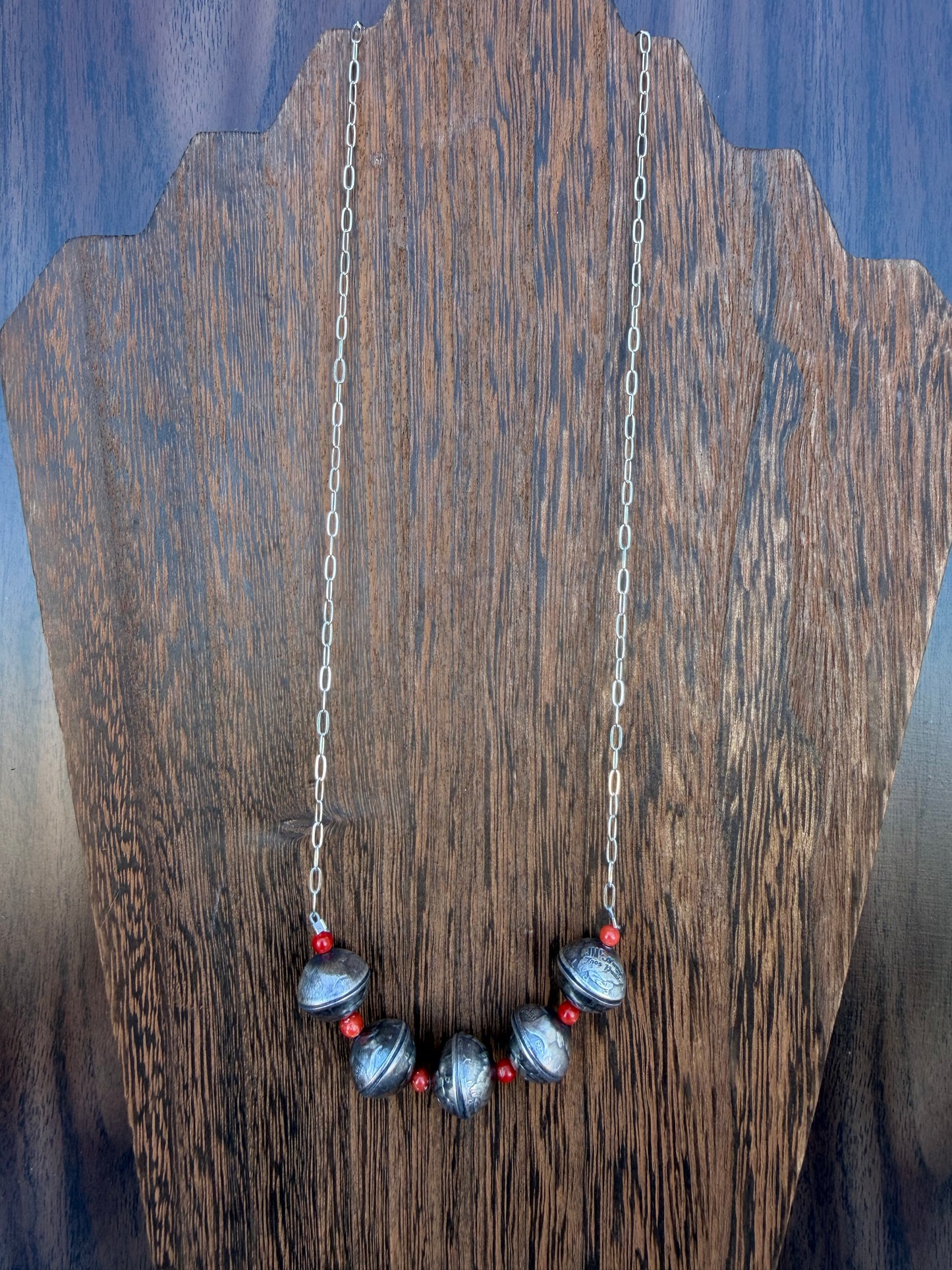 5 Dime Ace Chain With Coral
