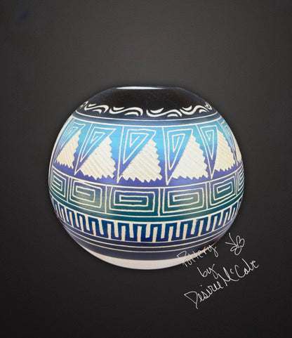 Black Medium Ball Pot Featuring A Humming Bird